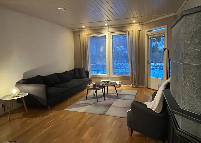 Paritalohuoneisto Omalla Pihalla Appartement Riihimäki